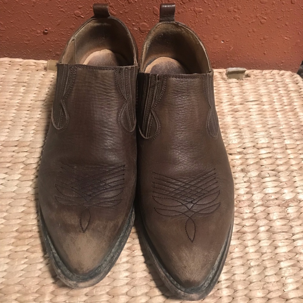 Frye short boots